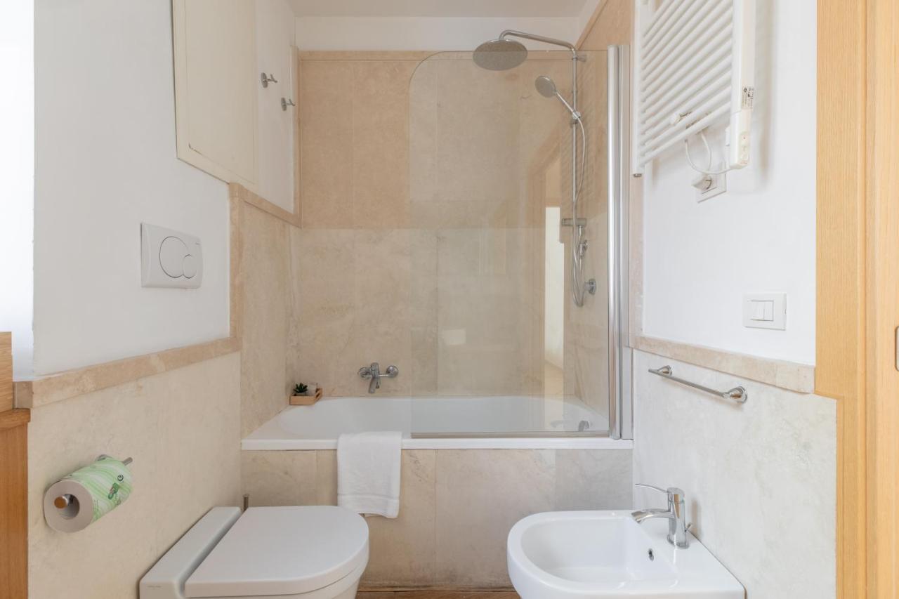 Iflat Navona White And Stylish Apartment Rome Luaran gambar